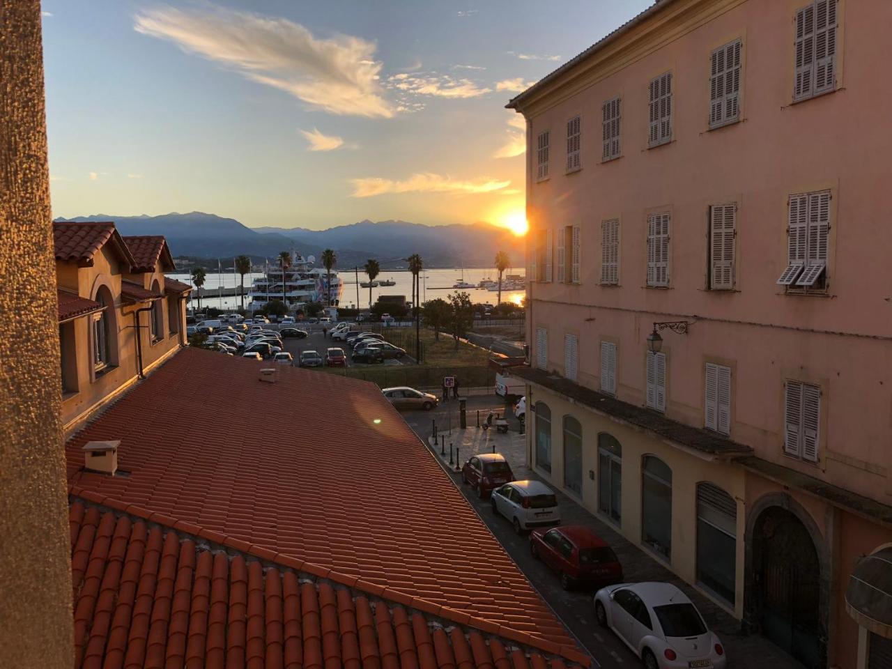 Appartement Vue Mer Centre Ville Ajaccio  Exterior photo